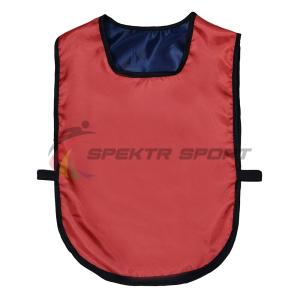 Купить Манишка футбольная двусторонняя универсальная Spektr Sport красно-синяя в Чухломе 